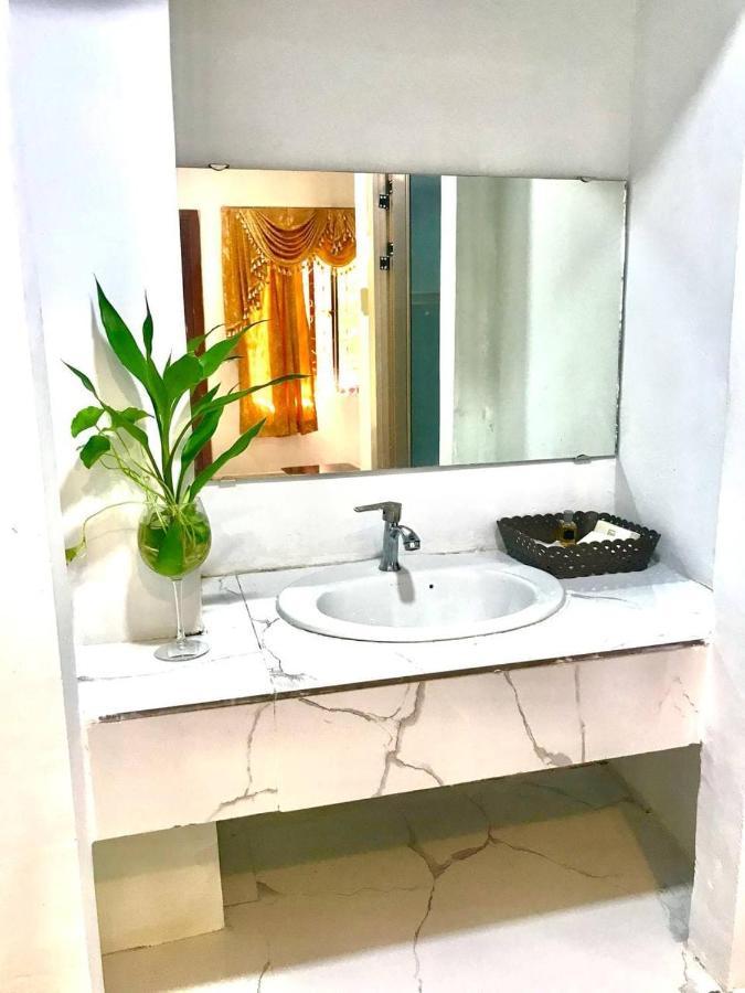 Golden River Resort Σίχανουκβιλ Εξωτερικό φωτογραφία