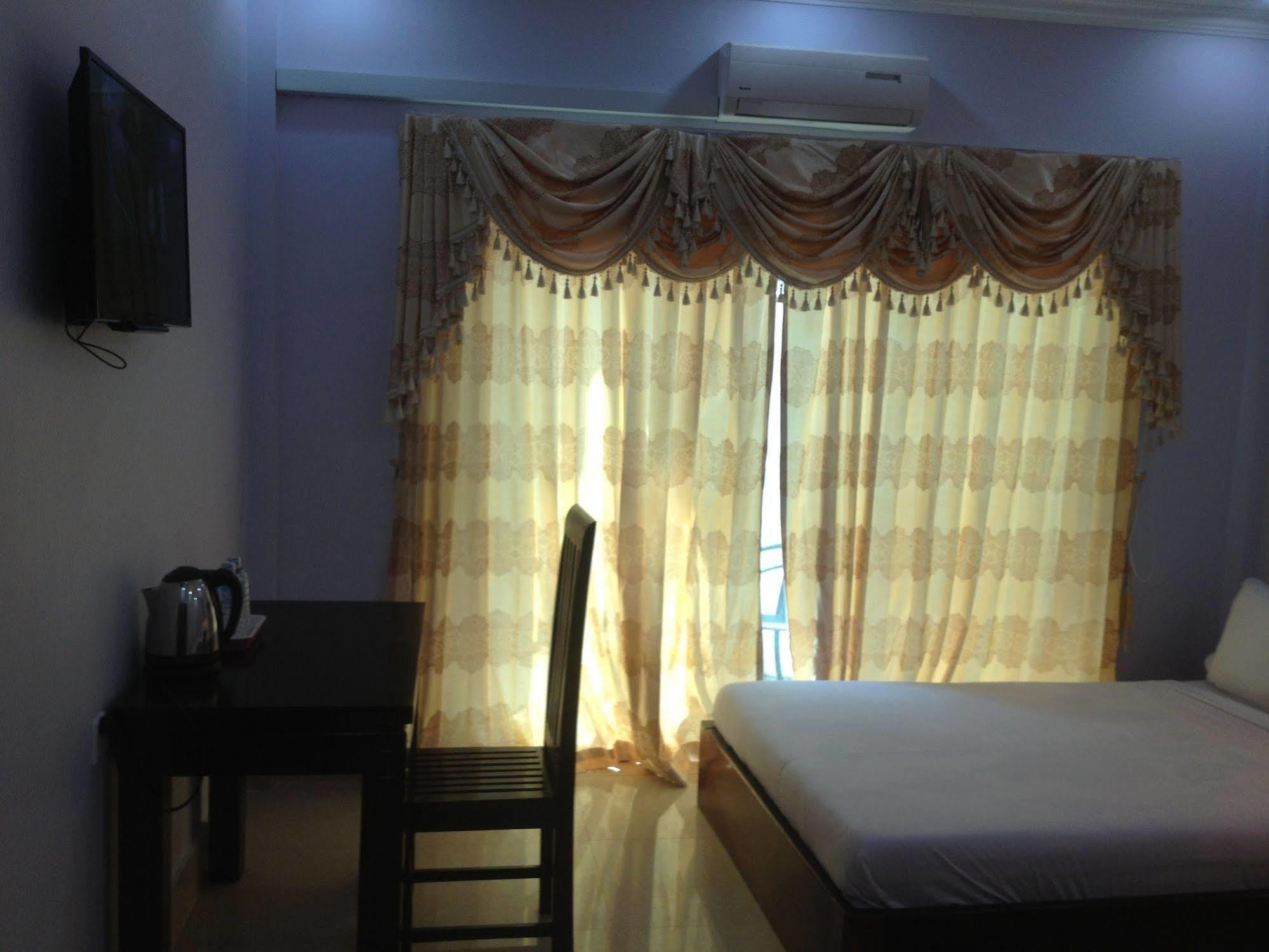 Golden River Resort Σίχανουκβιλ Εξωτερικό φωτογραφία
