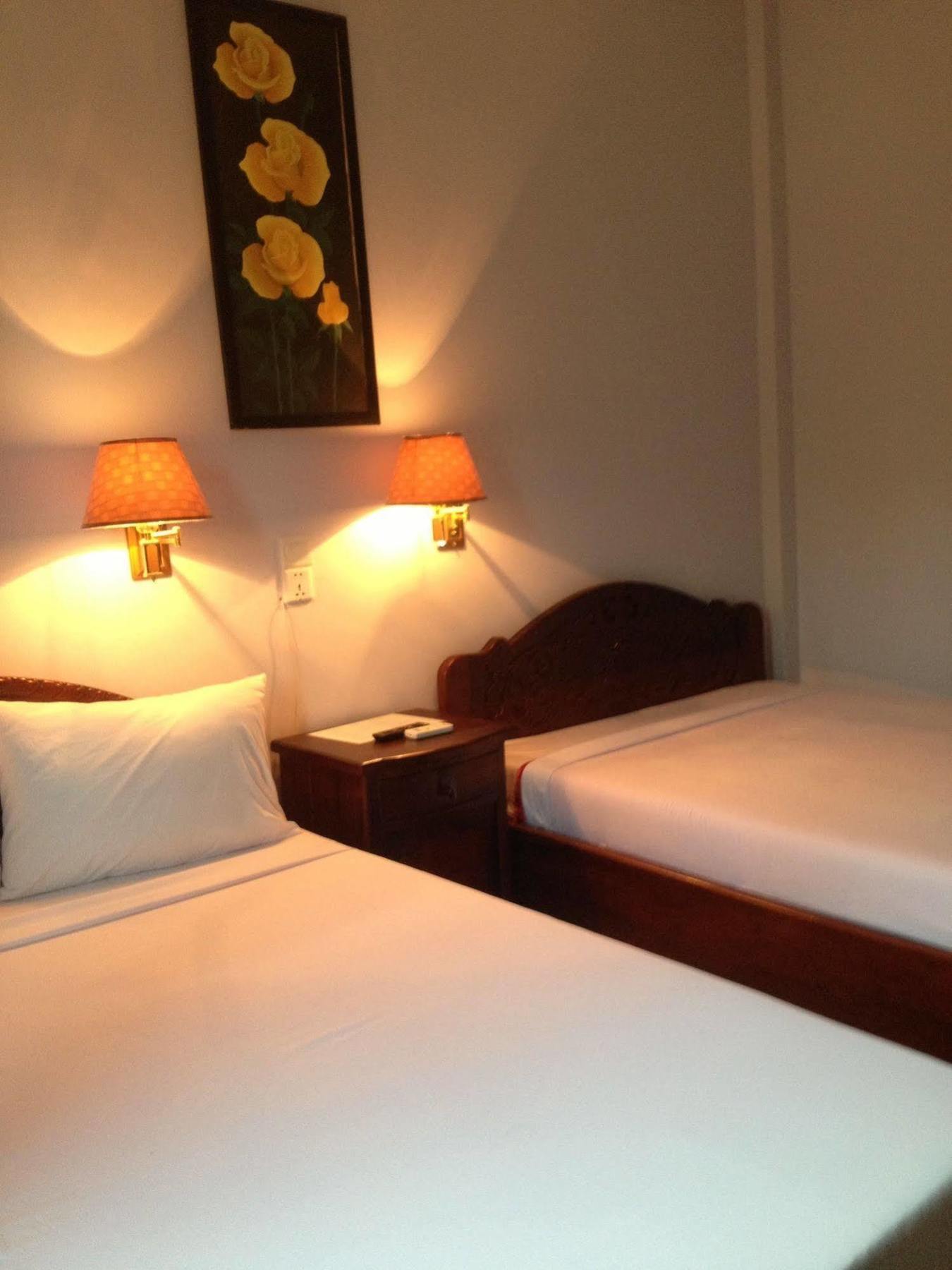 Golden River Resort Σίχανουκβιλ Εξωτερικό φωτογραφία